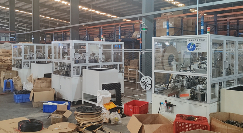 電源線插銅片焊線非標(biāo)自動(dòng)化設(shè)備的設(shè)計(jì)目的，設(shè)備的主要機(jī)構(gòu)，工作原理